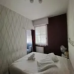 Le Hotel 3*