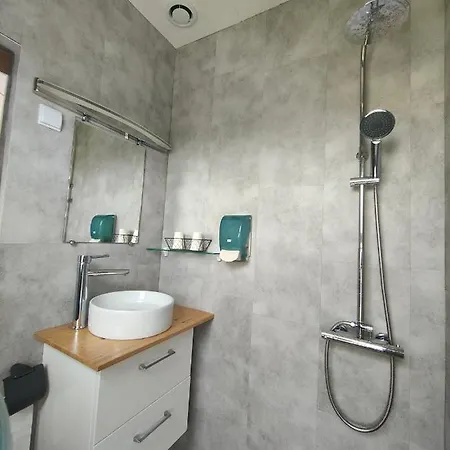 Le Chata Hotel