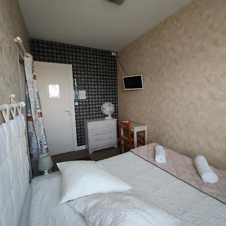 Le Chata Hotel 3*