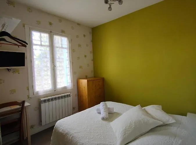 Hotel Le Chata Saint-Georges-de-Didonne